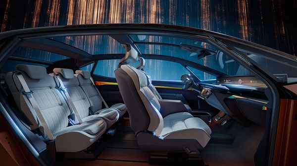 exceptional brightness, amplified sensations - Renault R-Space Lab